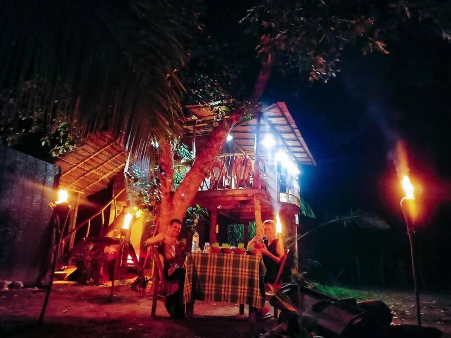 Experience The Comforts Of An Amazing Treehouseシギリヤ エクステリア 写真